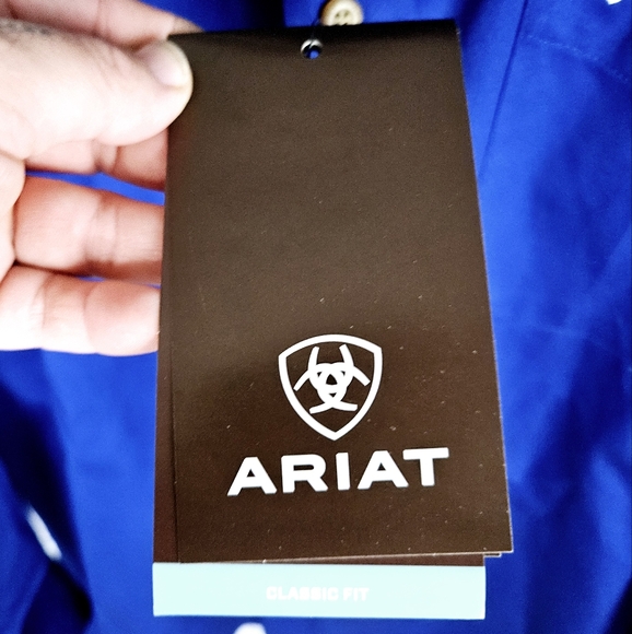 ARIAT | Team Logo twill fitted long sleeve embroidered button-down shirt - Picture 6 of 13